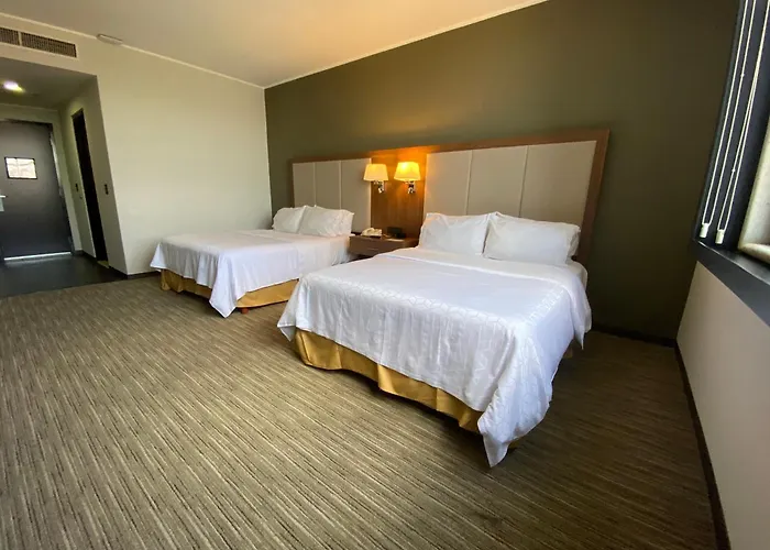 Express Santa Fe, An Ihg Hotel 4*