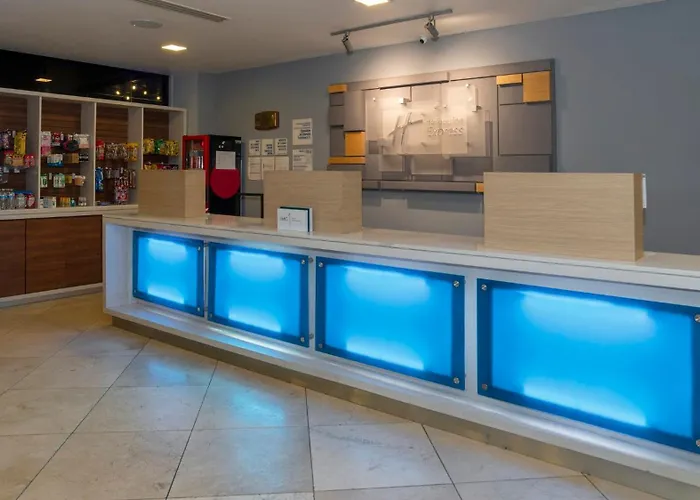 Express Santa Fe, An Ihg Hotel 4*