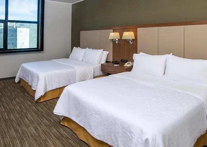 Hotel Express Santa Fe By Ihg