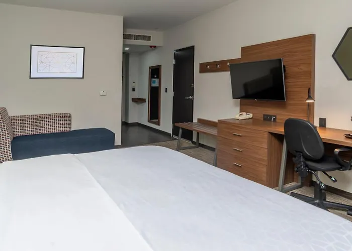 Express Santa Fe, An Ihg Hotel 4*