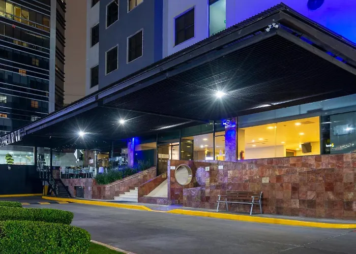 Express Santa Fe By Ihg Hotel Mexico City