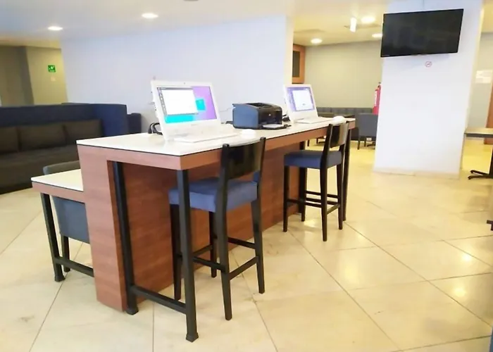 Hotel Express Santa Fe, An Ihg México DF