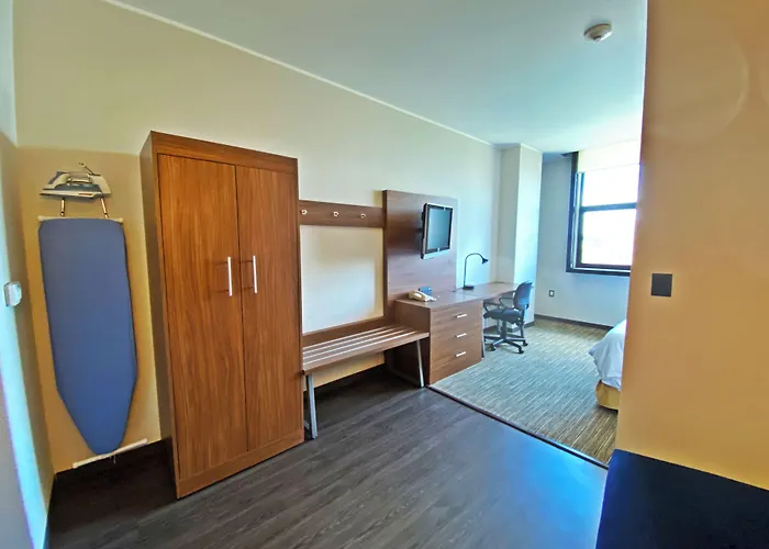 Express Santa Fe, An Ihg Hotel 4*