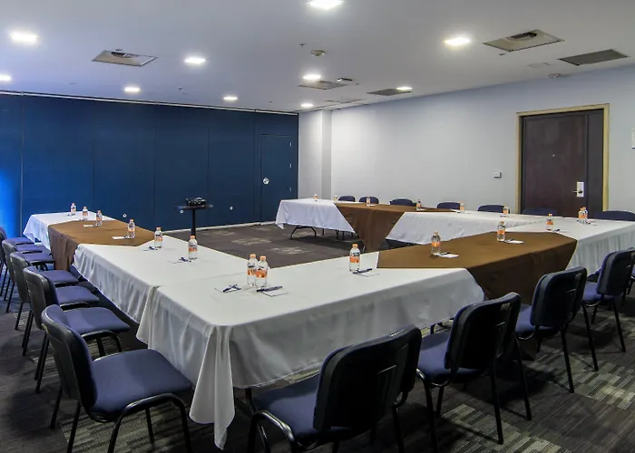 Express Santa Fe By Ihg 4*
