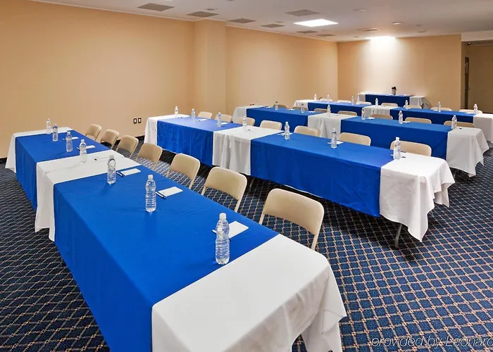 Express Santa Fe By Ihg Hotel