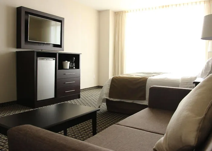 Express Santa Fe, An Ihg 4*